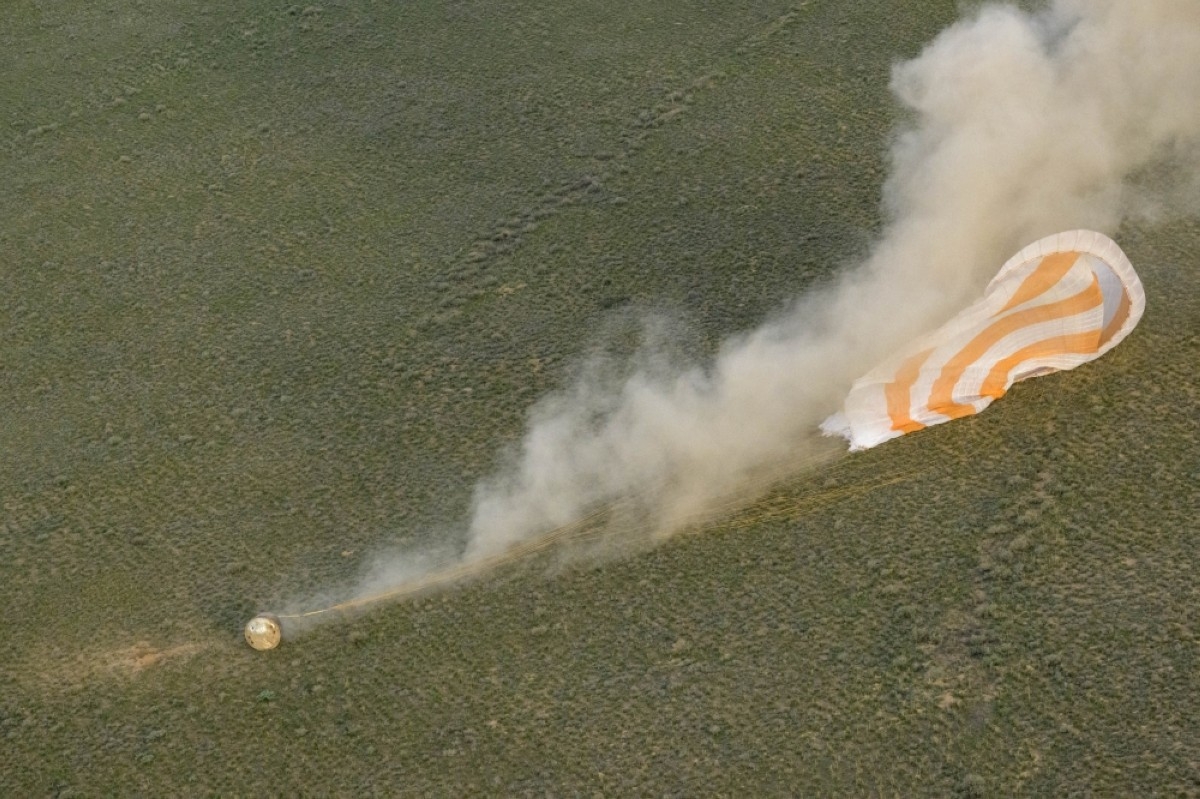 NASA's oldest active astronaut returns to Earth on 70th birthday