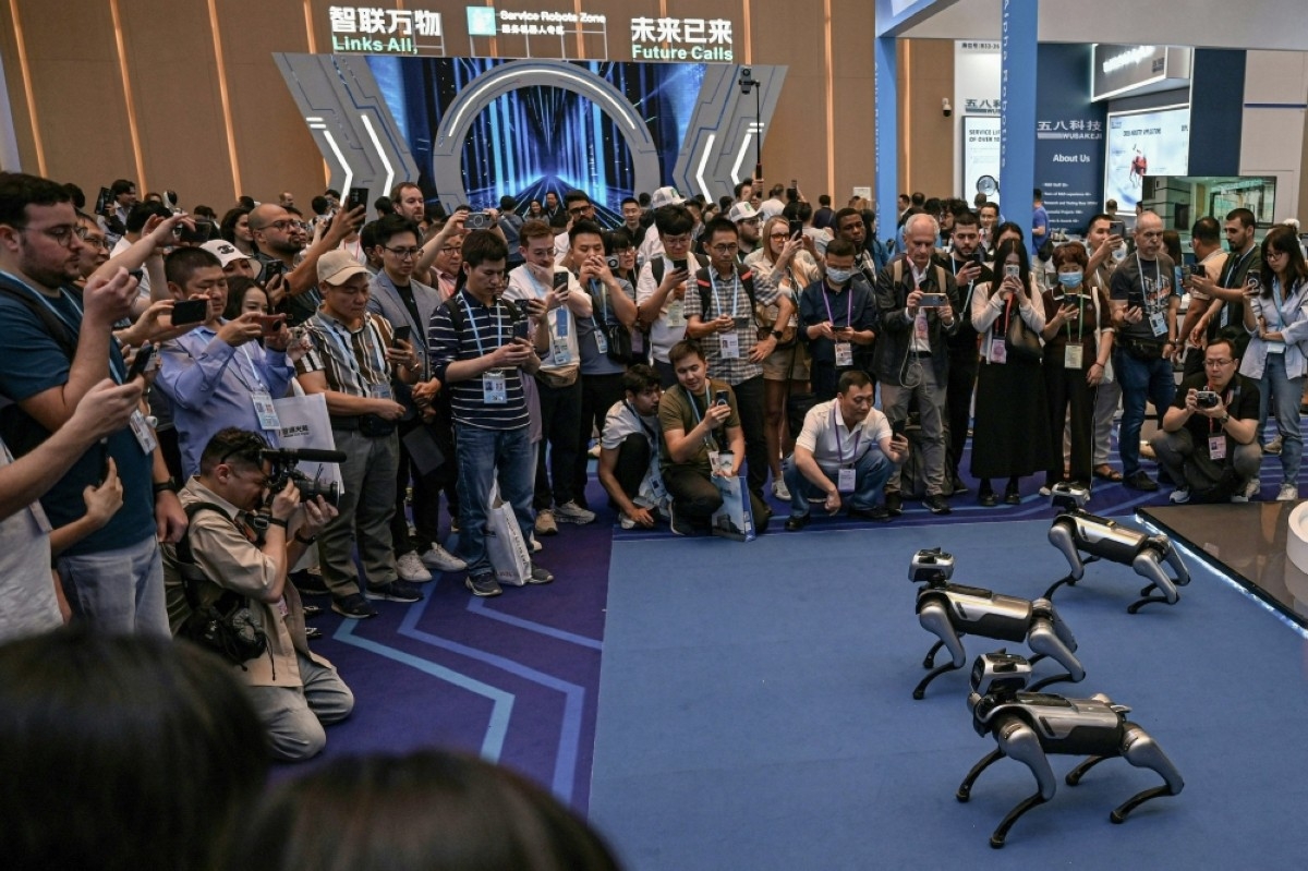 China's humanoid robots will not replace humans