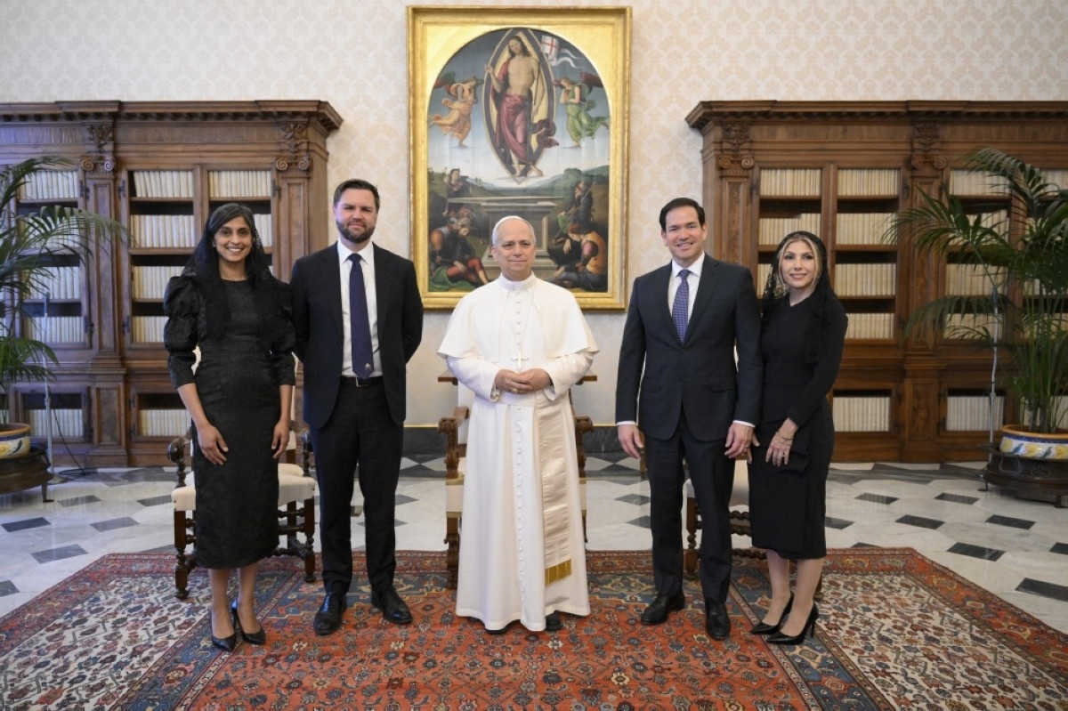 US VP invites Pope Leo to make official visit home