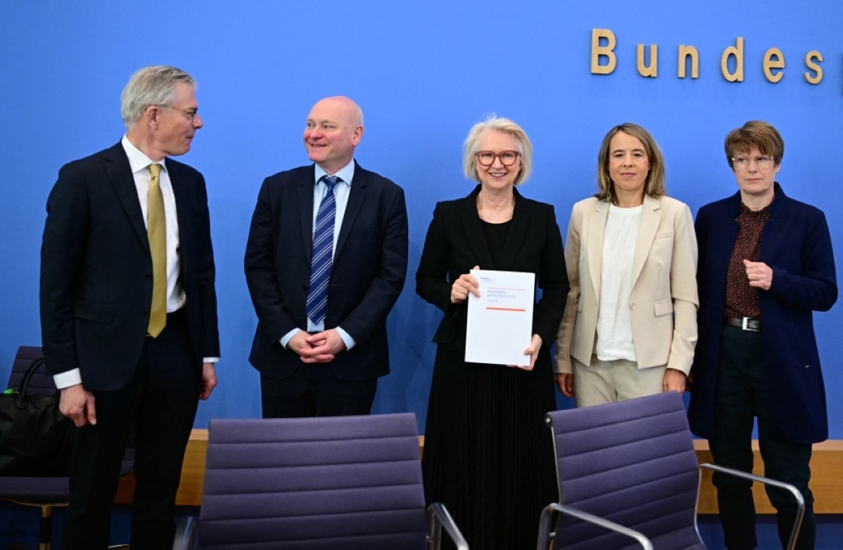 German expert council forecasts stagnation for economy in 2025