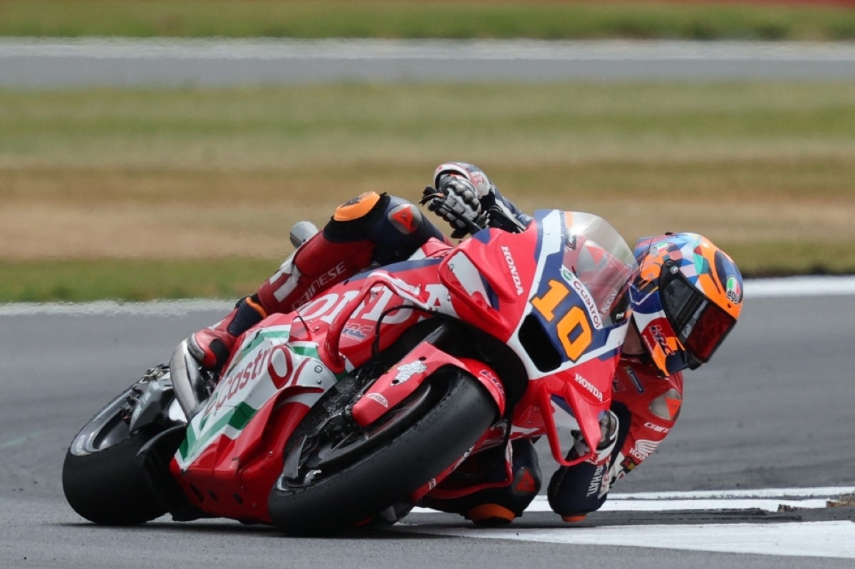 MotoGP's Marini seriously injured in Japan testing crash