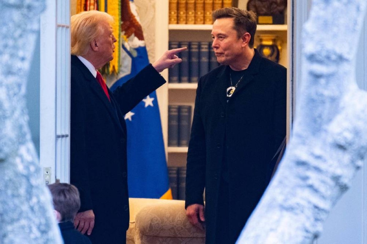 Musk to exit US govt role after rare break with Trump