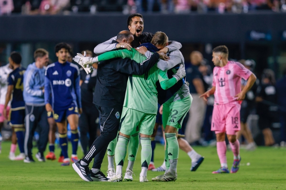 Whitecaps look to make history in CONCACAF final