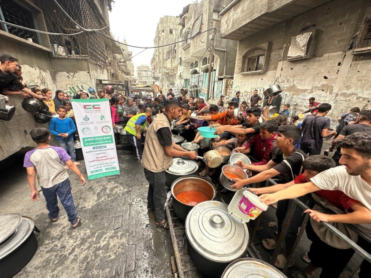 IICO launches food aid project for 240,000 displaced Gazans