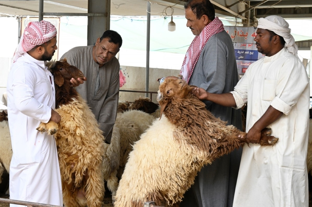 How people in Kuwait are offering Eid Al-Adha sacrifices in 2025