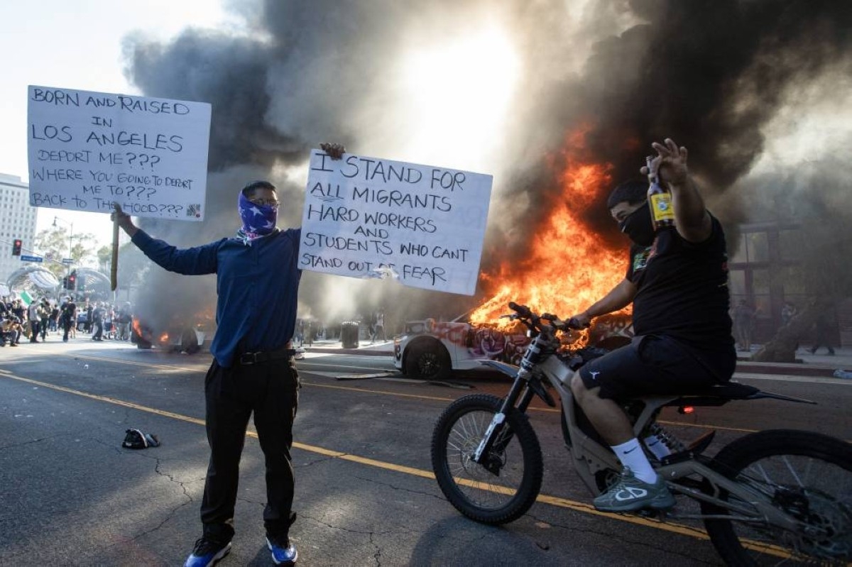 Los Angeles police order immigration protesters in downtown to go home