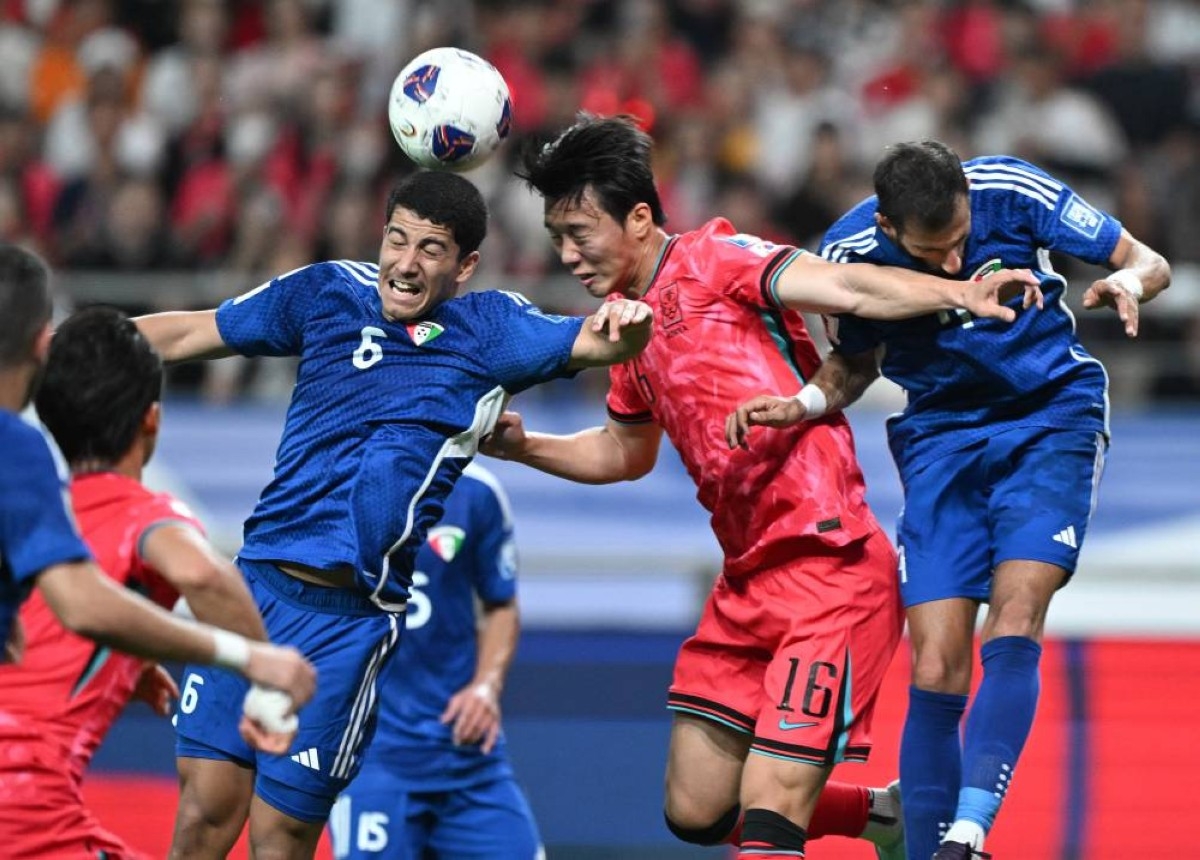 Japan, South Korea celebrate World Cup qualification with big wins