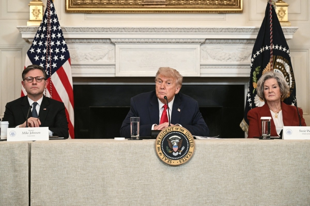 Trump reports more than $600 million in income from crypto, golf, licensing fees