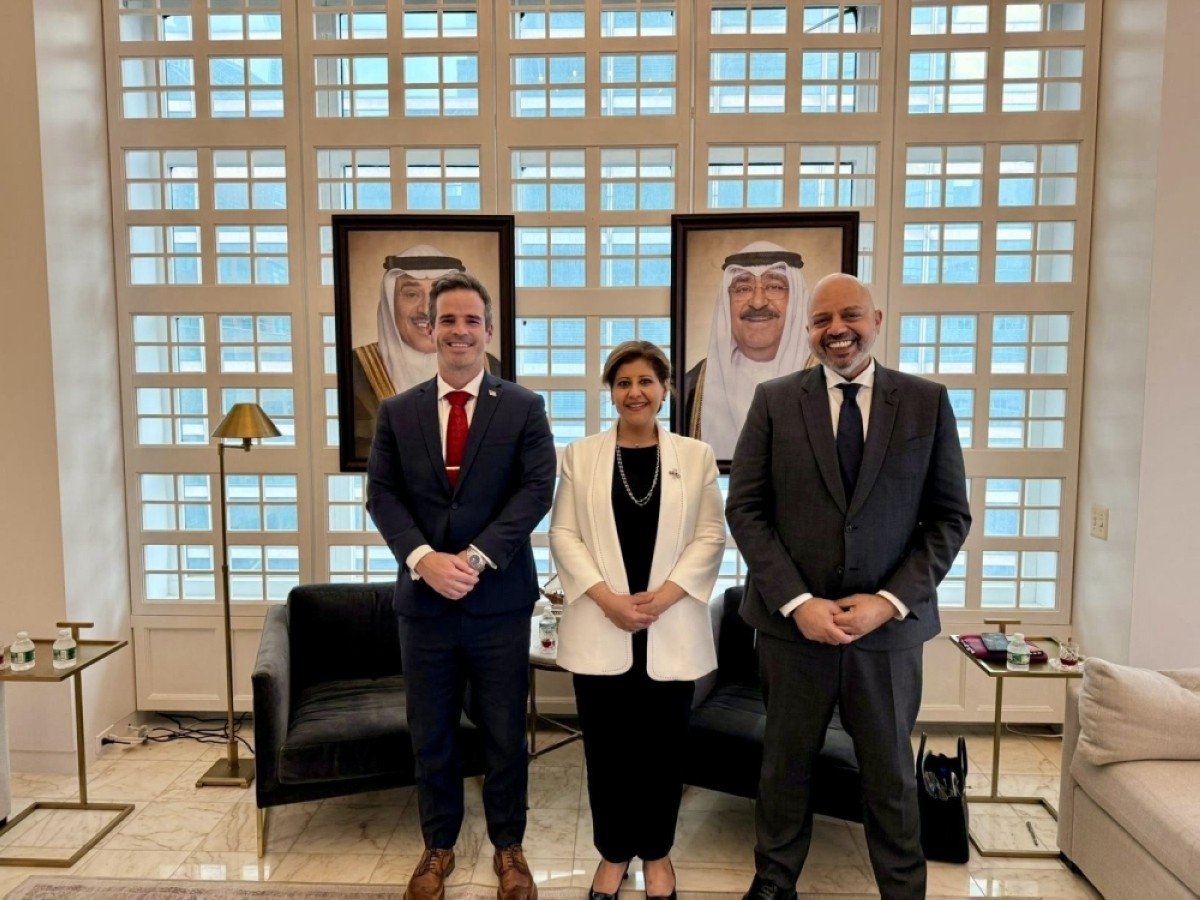 US official applauds Kuwait's inclusion of women in military
