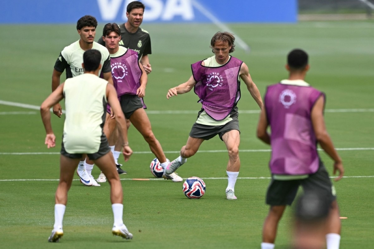 Mbappe a doubt for Real's Club World Cup opener
