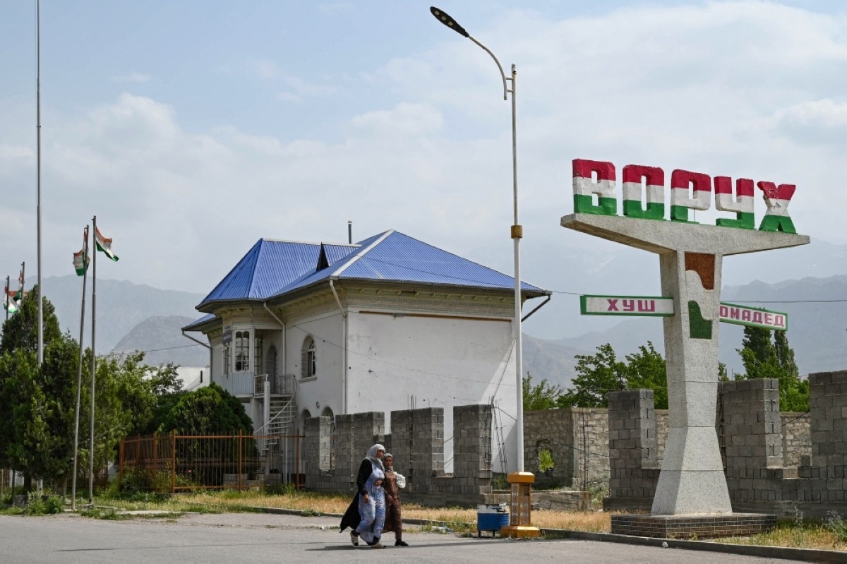 Unfamiliar calm on Central Asia's disputed borders