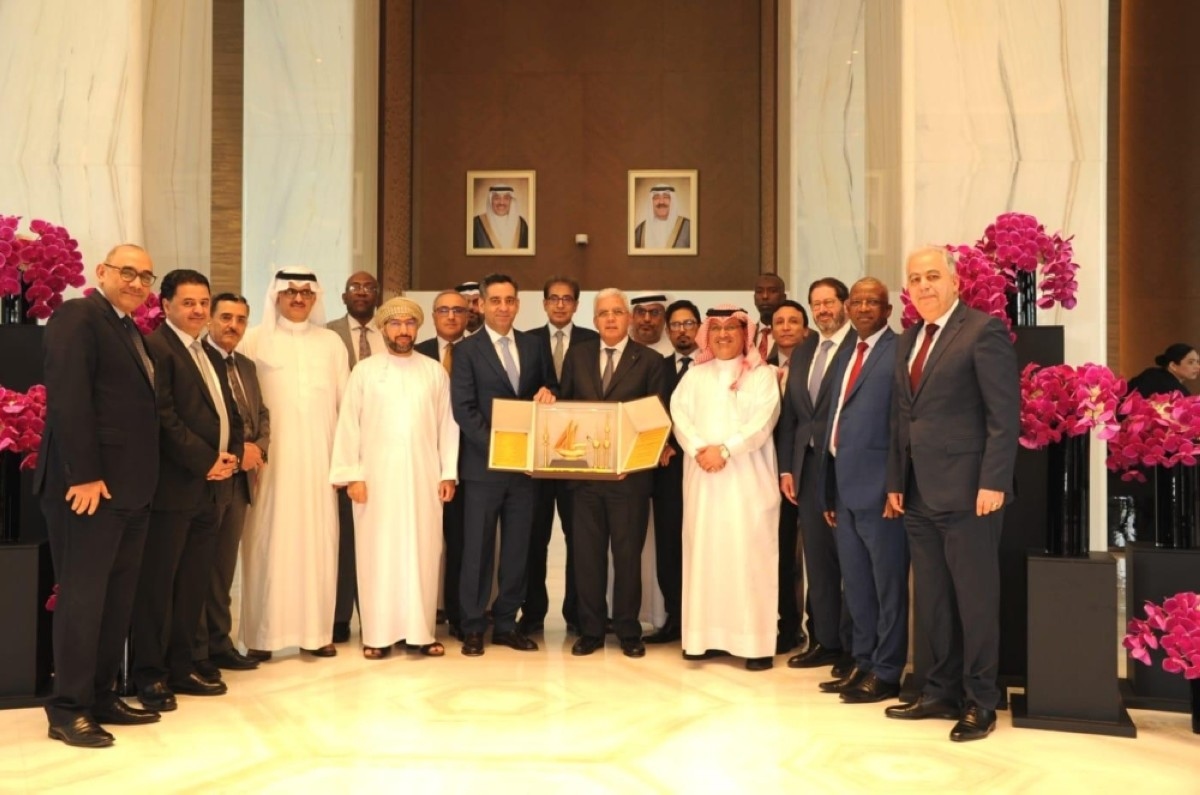 Arab envoys bid farewell to Lebanese Chargé d'Affaires