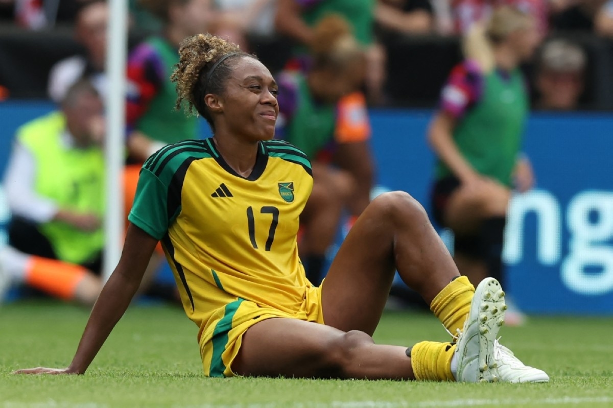 Can training, tech solve ACL crisis in women's football?