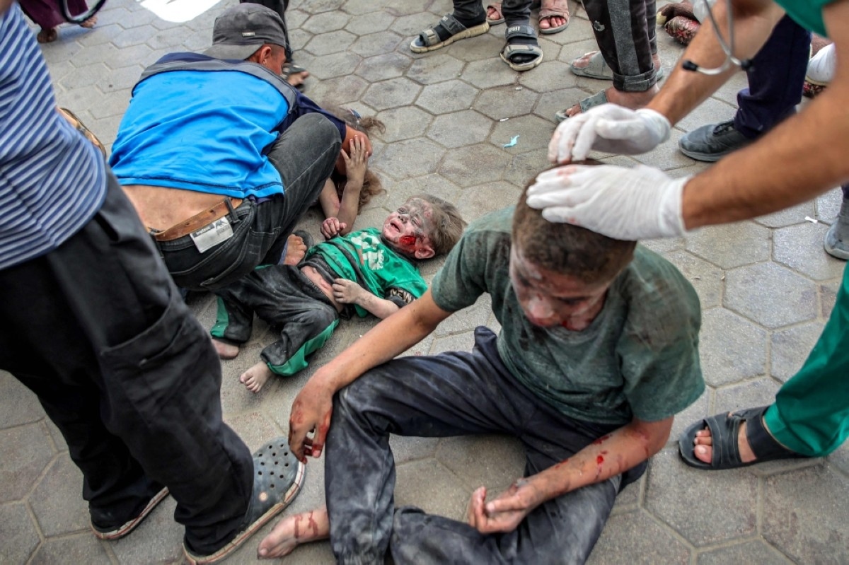 Hamas gets ‘final' truce proposal as Zionists murder 142