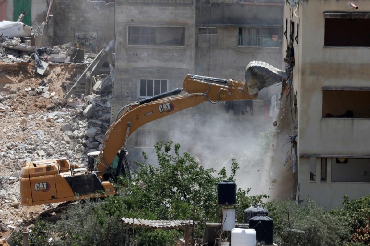 Zionists bulldozing West Bank camps to thwart right of return