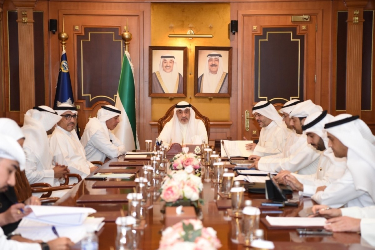 Committee reviews new draft law regulating humanitarian work