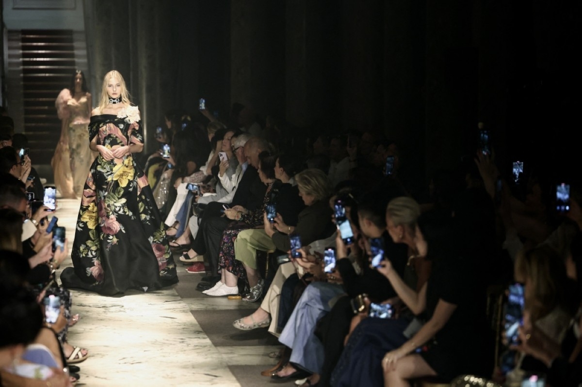 The main moments of Paris Couture Week: Elie Saab blooms, Viktor & Rolf play, Demna bows out
