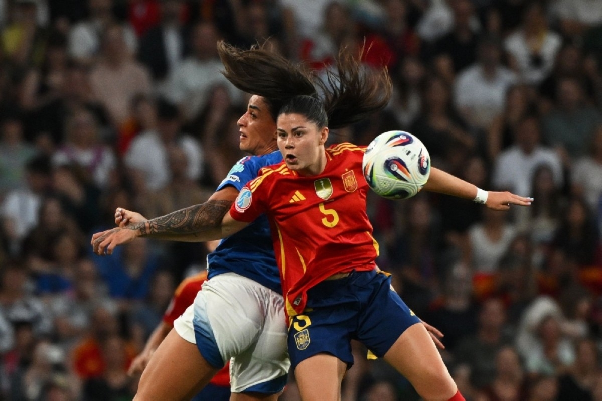 Italy join Spain in Women's Euro quarter-finals