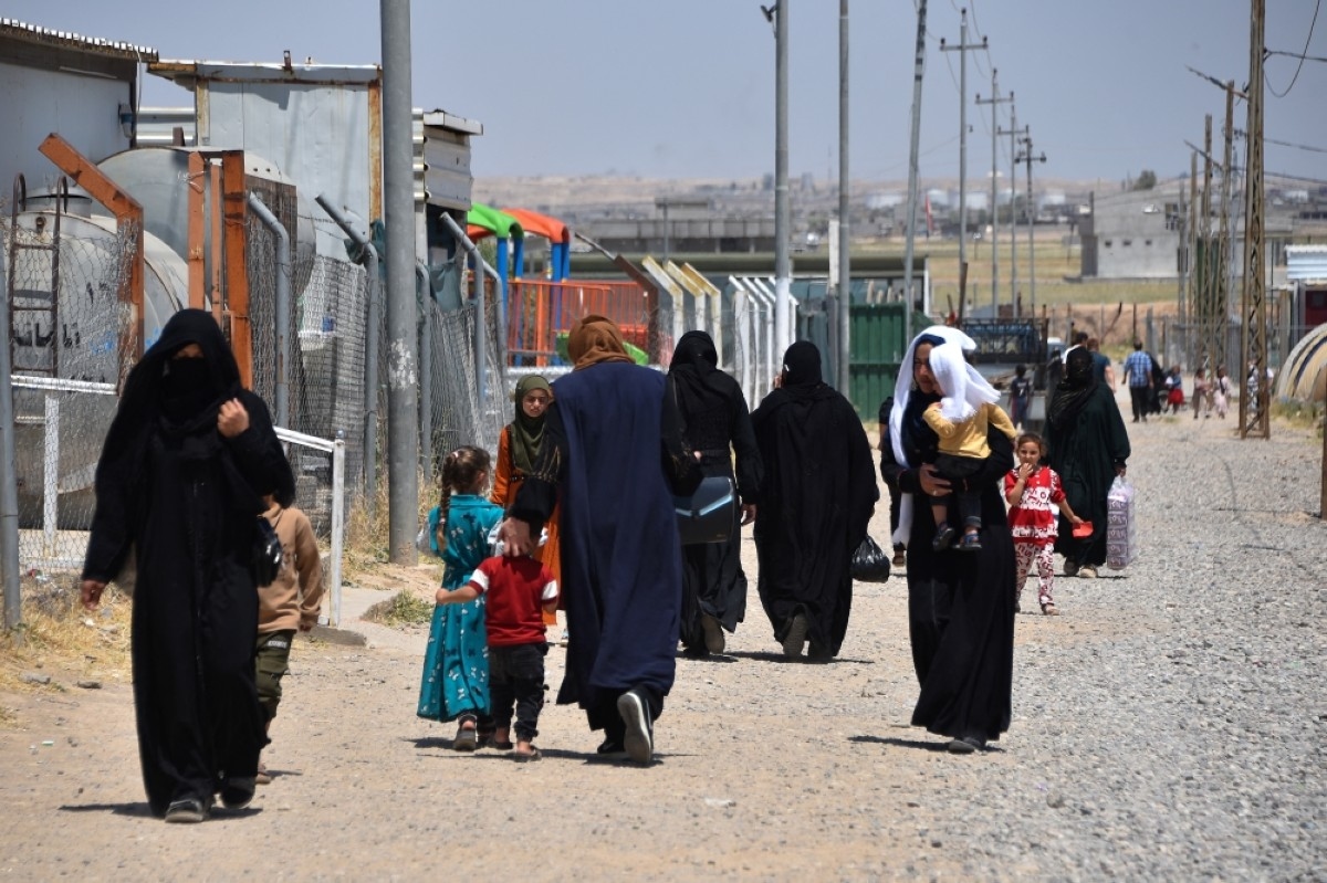 Iraqis face difficult return from Syria camp for IS families
