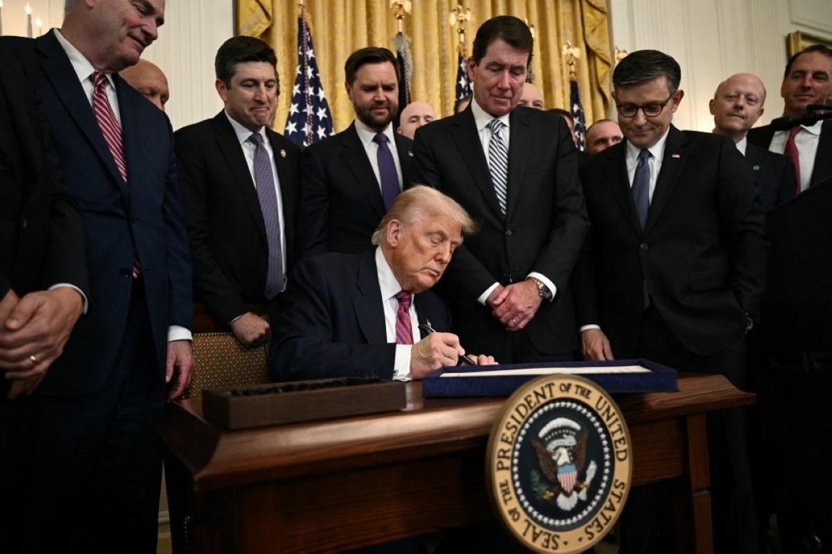 ‘Frightening': Trump's historic power grab worries experts