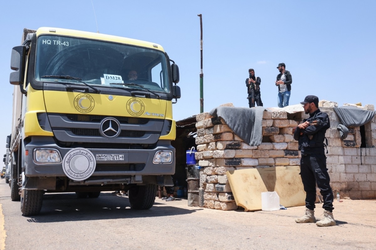 Calm returns to south Syria after violence that killed 1,000