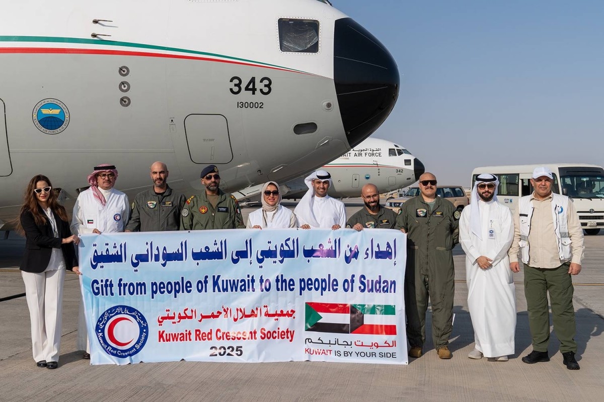 Kuwaiti 40-ton relief aid plane heads to Sudan