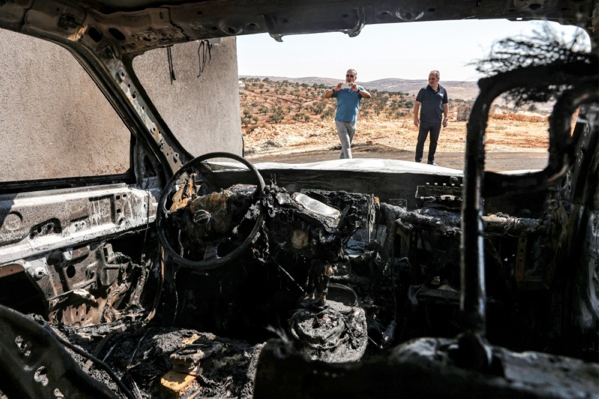 Settlers attack a Christian village