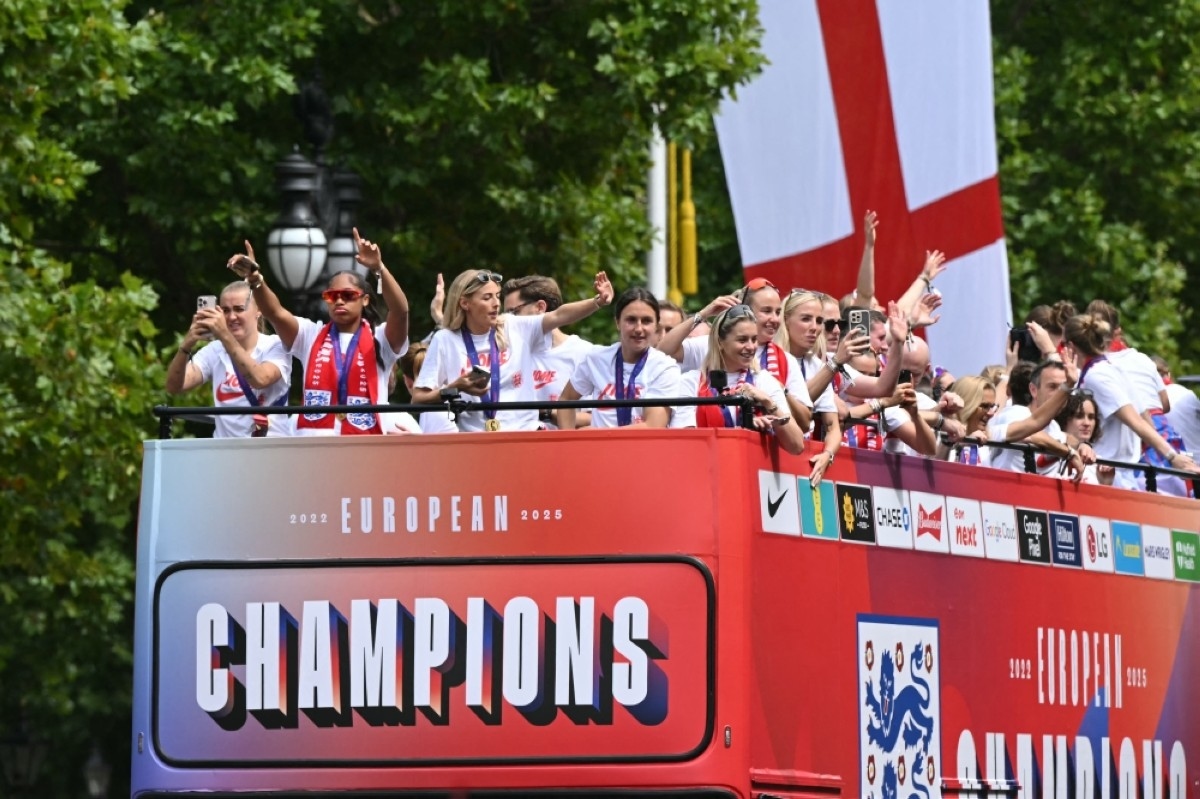 England's Lionesses party in London after Euro 2025 triumph