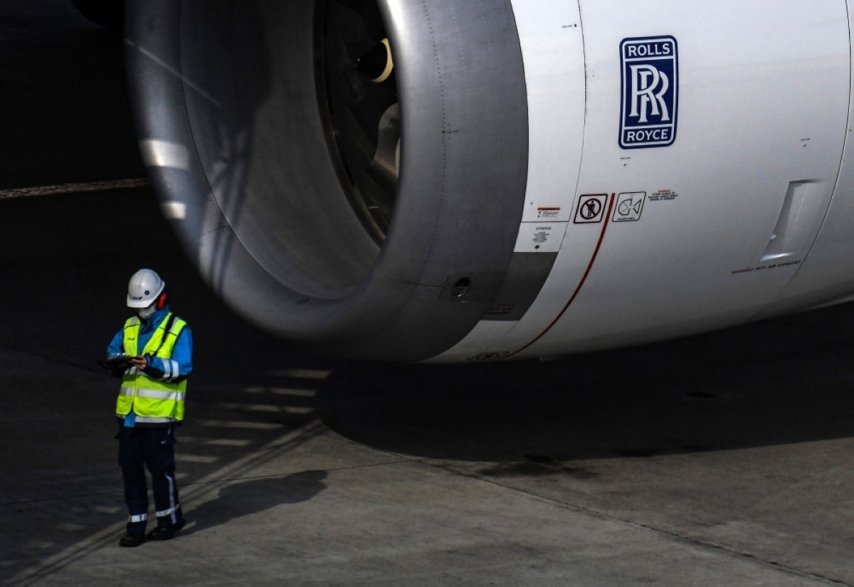 Rolls-Royce shares surge as engine maker lifts outlook