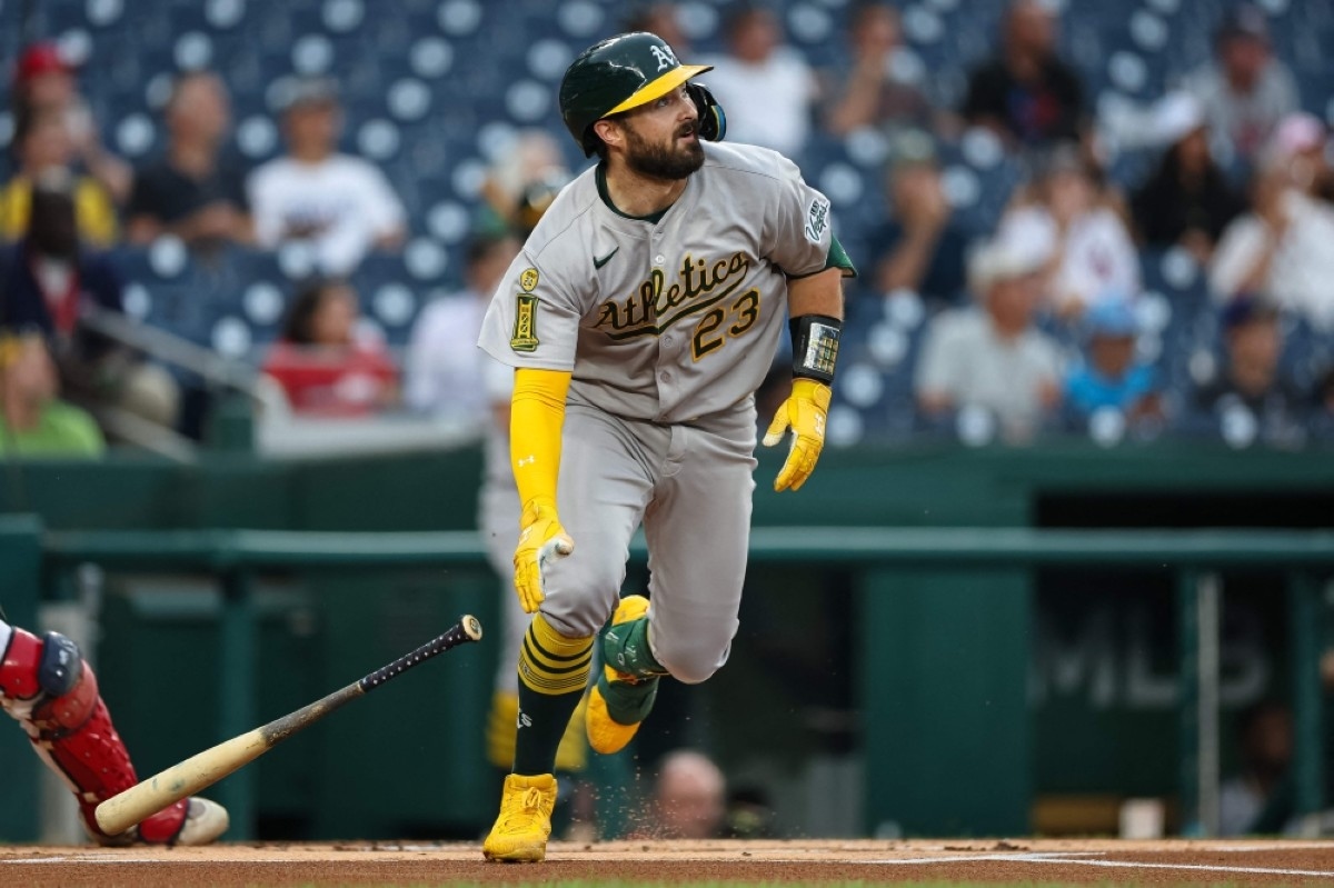 Shea Langeliers (3 HRs) leads A's to blowout win