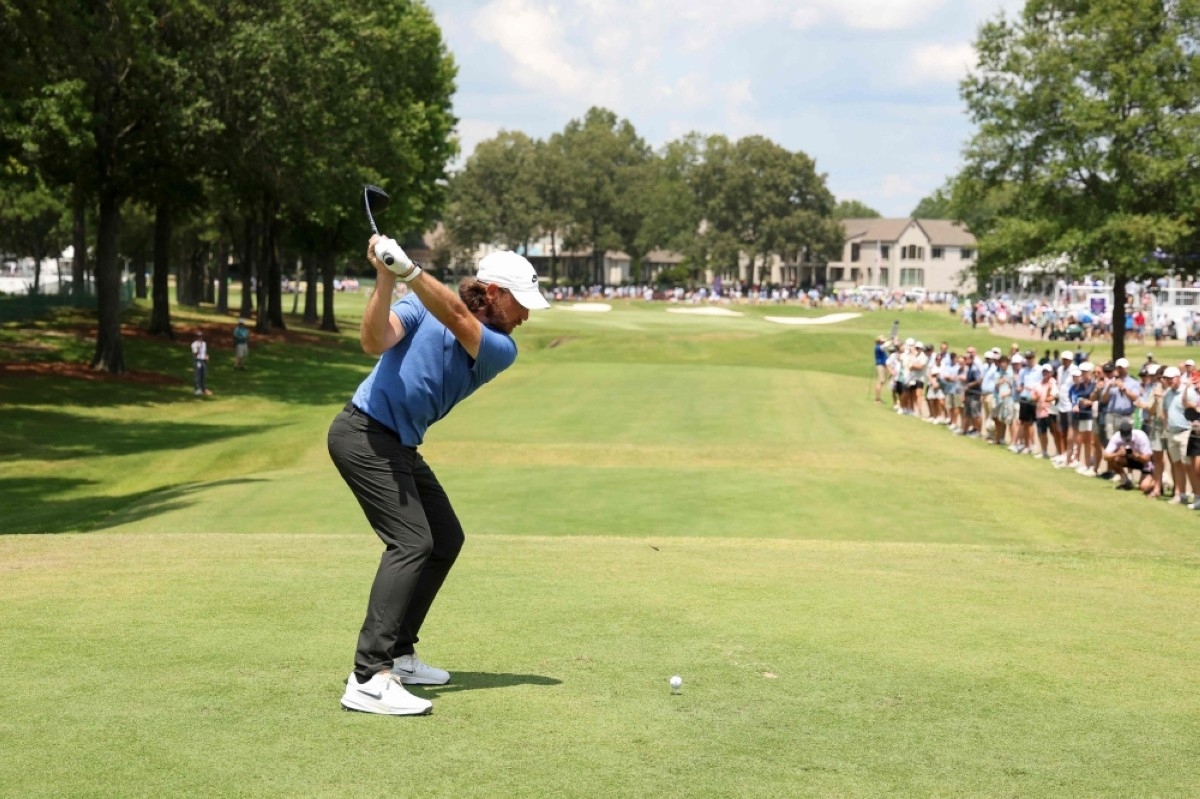 Fleetwood leads St Jude in search of first US PGA Tour title