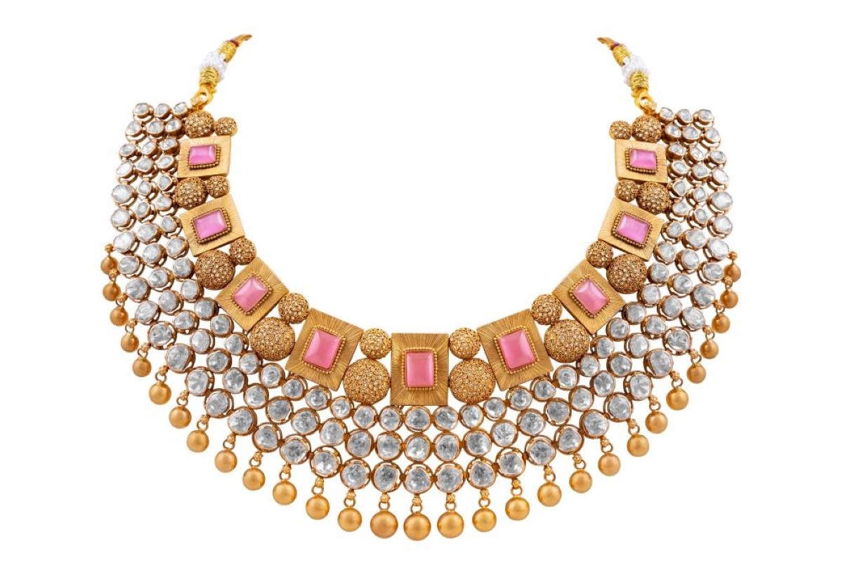 Kalyan Jewellers unveils latest campaign with double discounts