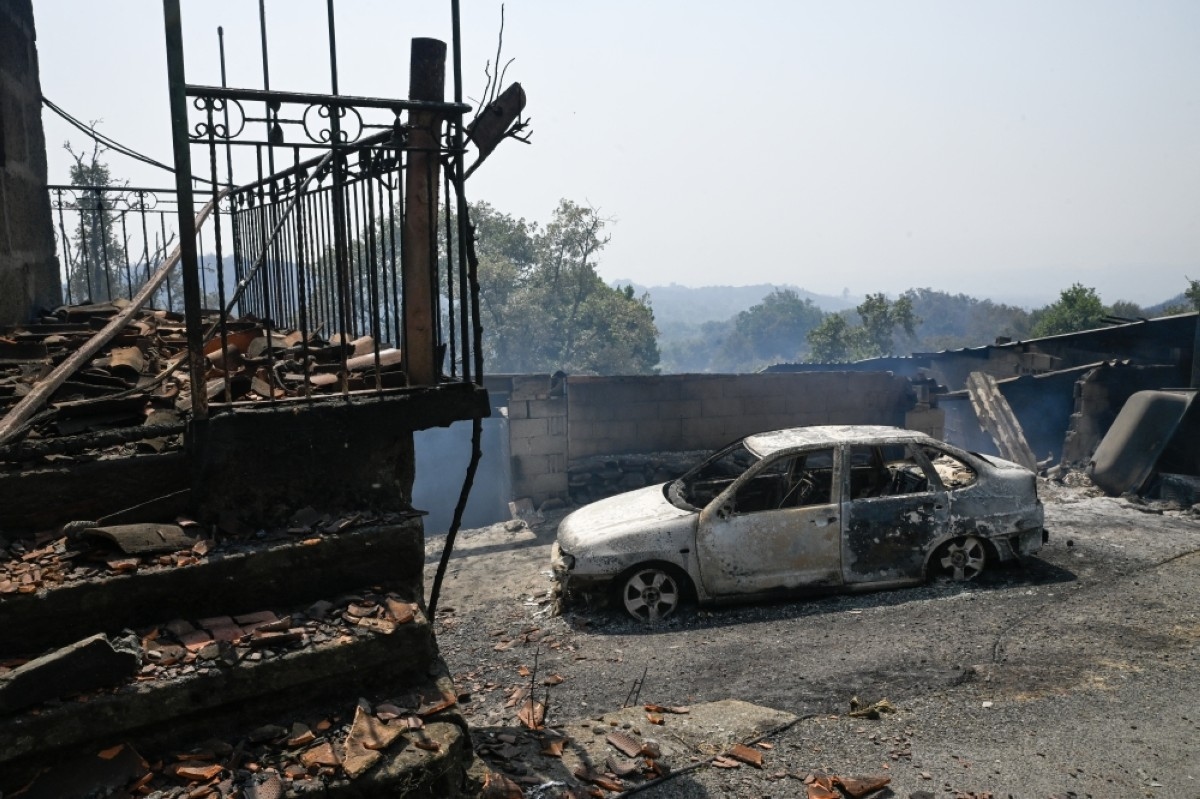Spain suffers third wildfire death as Greece beats back flames