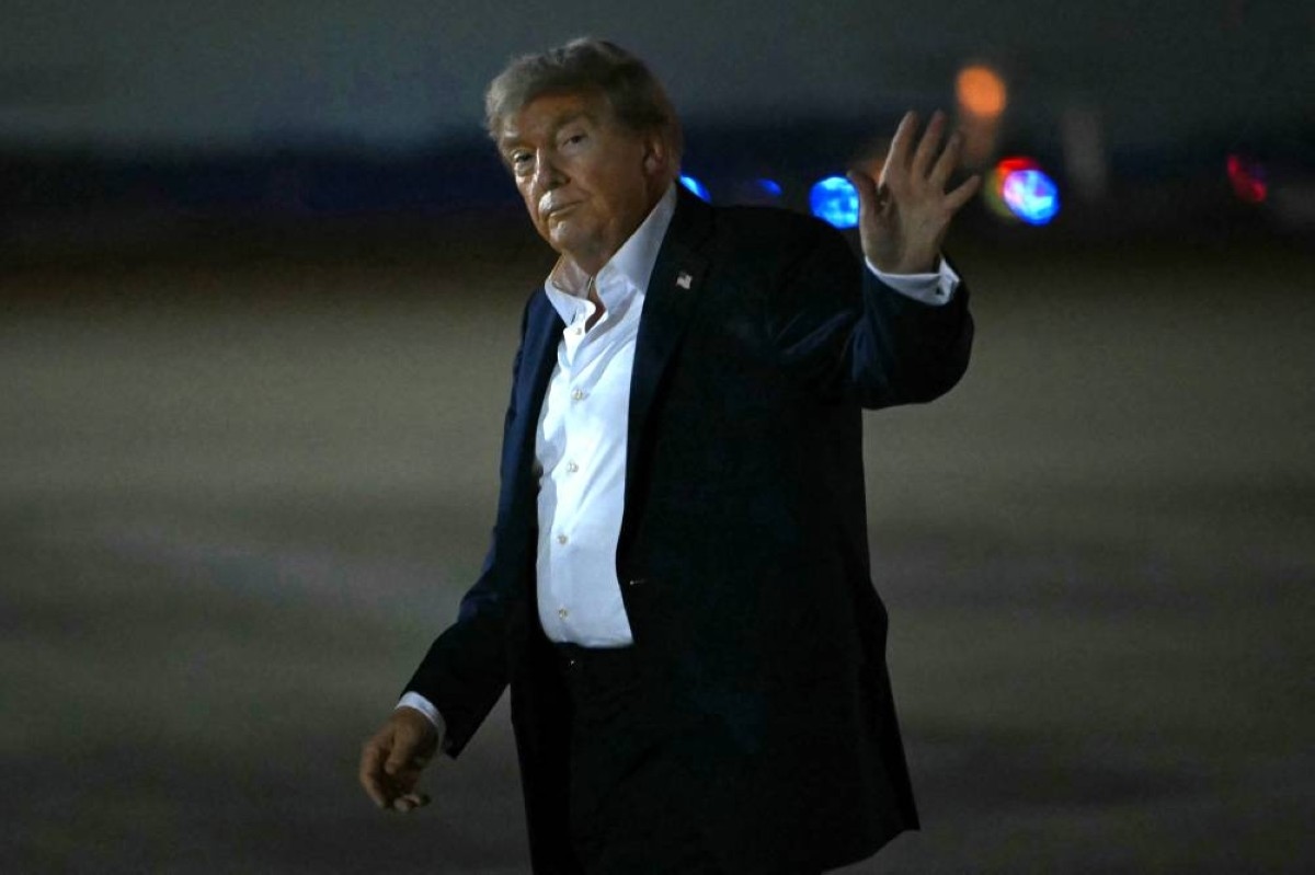 Trump targets mail-in ballots ahead of vote