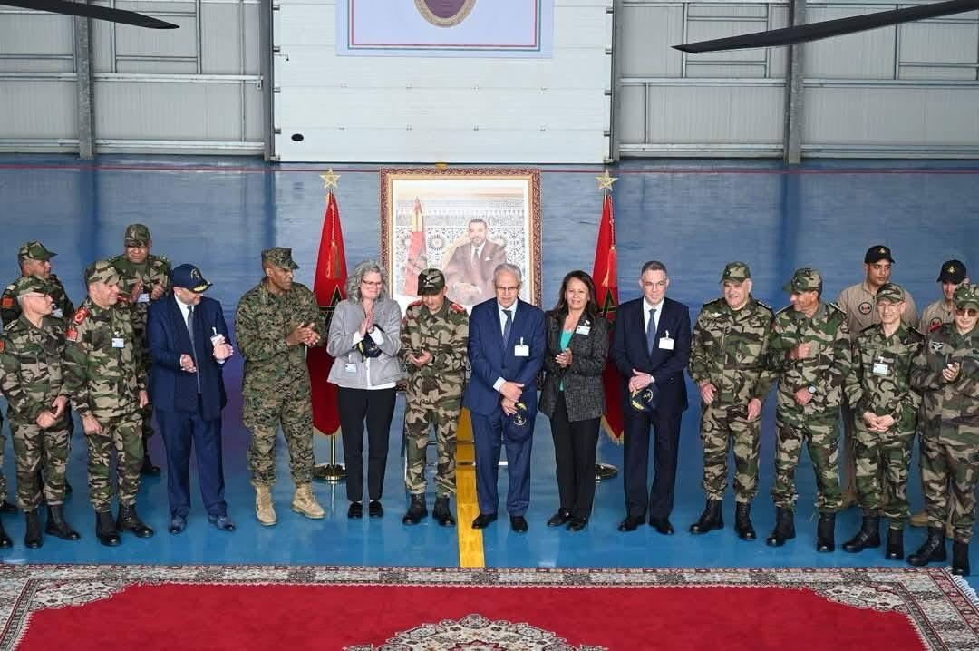المغرب يعزز قدراته الدفاعية باستقبال الدفعة الأولى من مروحيات AH-64E Apache