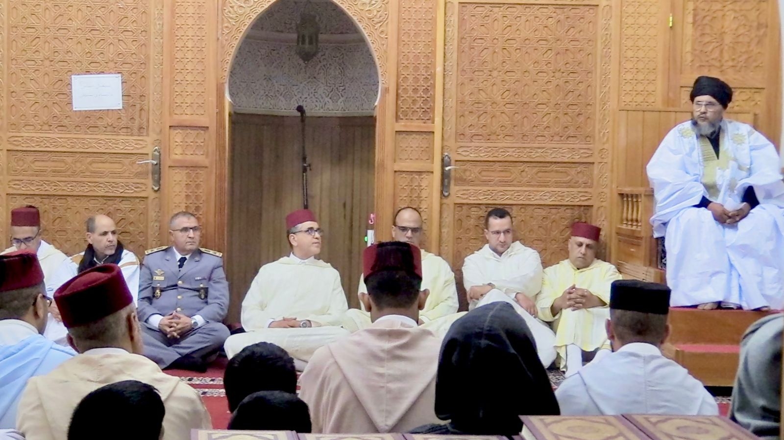 إحياء ليلة القدر المباركة بمسجد الحسن الأول بالسمارة