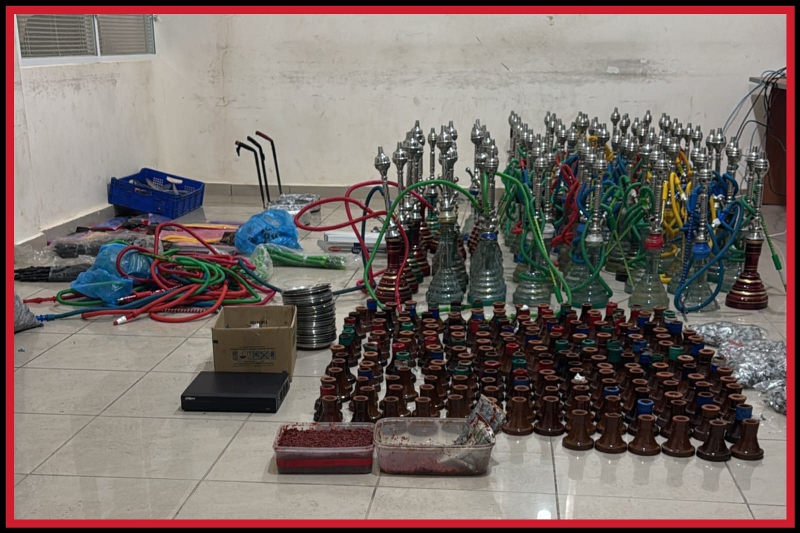 توقيف 3 أشخاص بالمرسى في العيون وحجز أكثر من 100 نرجيلة خلال مداهمة مقاهي 'شيشا' بدون ترخيص