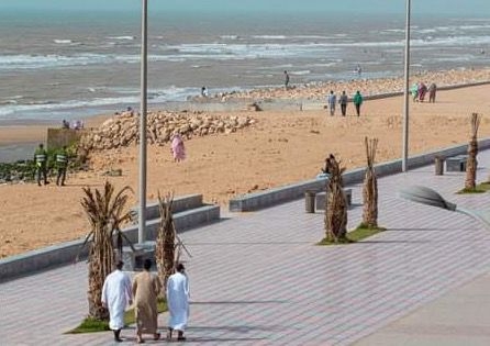 تقرير بيئي: غالبية شواطئ المغرب آمنة للاستحمام خلال الموسم الصيفي
