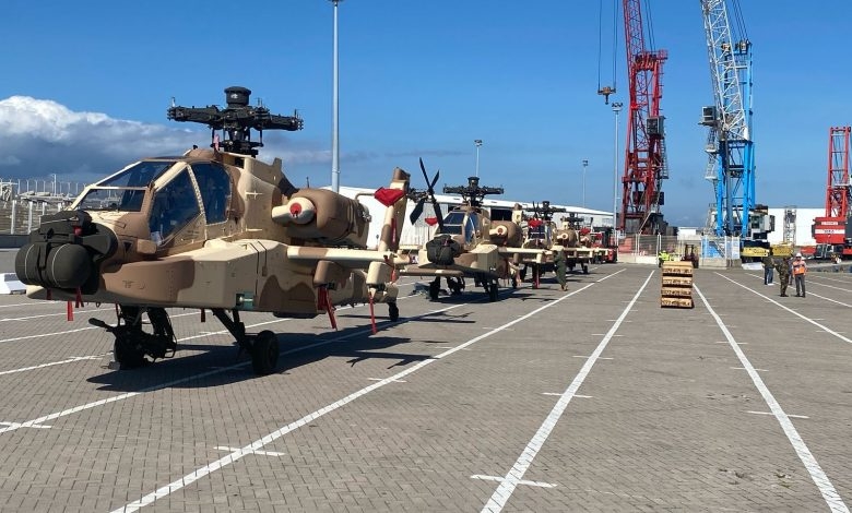 المغرب يتسلم 6 مروحيات أمريكية من نوع أباتشي ضمن صفقة من 24 مروحية سوف تسلم نهاية 2026 (فيديو)