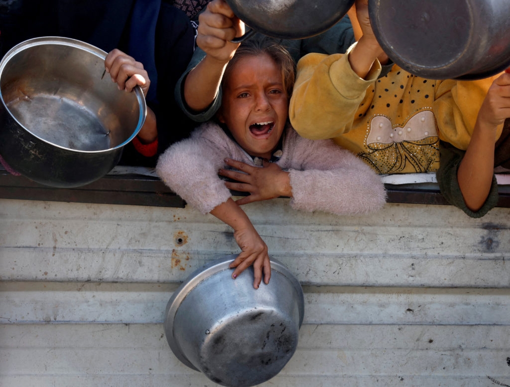 300 كاتب بالفرنسية بينهم حائزان على نوبل يدينون 'الإبادة الجماعية' في غزة