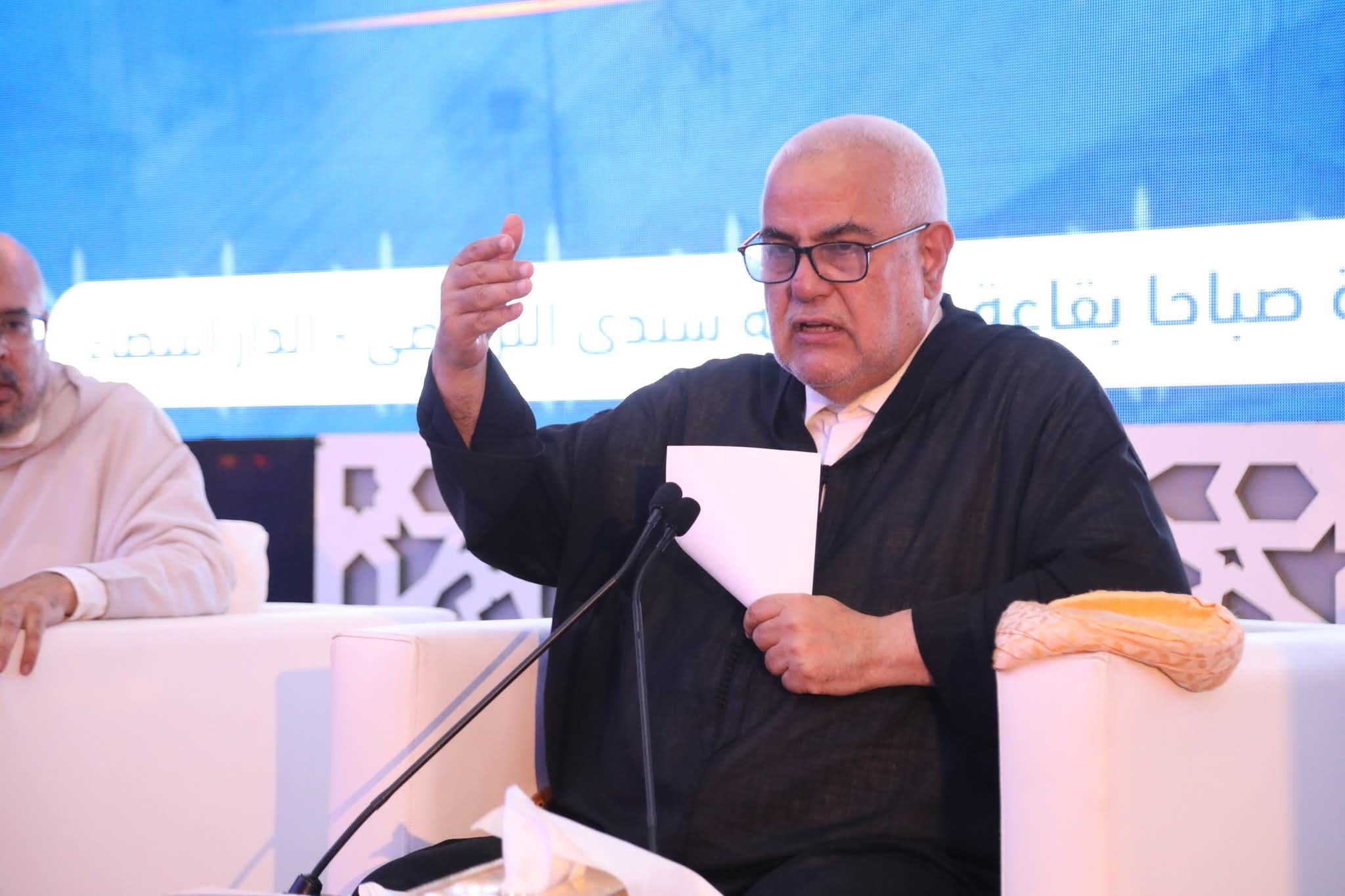 بنكيران: جهات نافذة تستخدم الملك مثل علامة 'قف' والمغاربة سيلعنون 'عملاء إسرائيل'