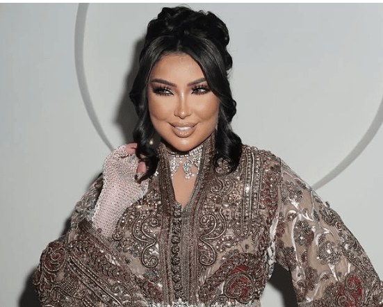 دنيا بطمة تشعل السوشيال ميديا بظهورها الأول بعد سنة على غيابها (الفيديو)