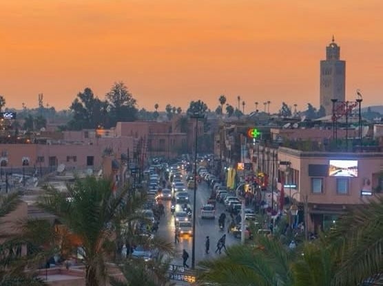 حكايات رمضانية مع طاكسي مراكش. 'عرصة معاش' (الحلقة 12)