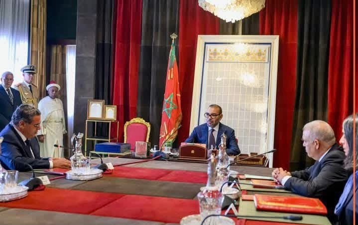 الآن. إنعقاد مجلس وزاري برئاسة جلالة الملك.. المصادقة على اتفاقيات وتعيينات