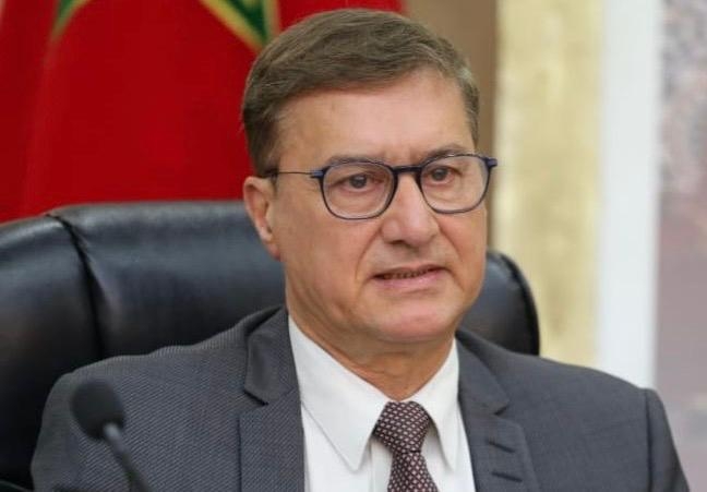يونس مجاهد يكتب.  مأزق التنظيم الذاتي وسقط ُ المتاع