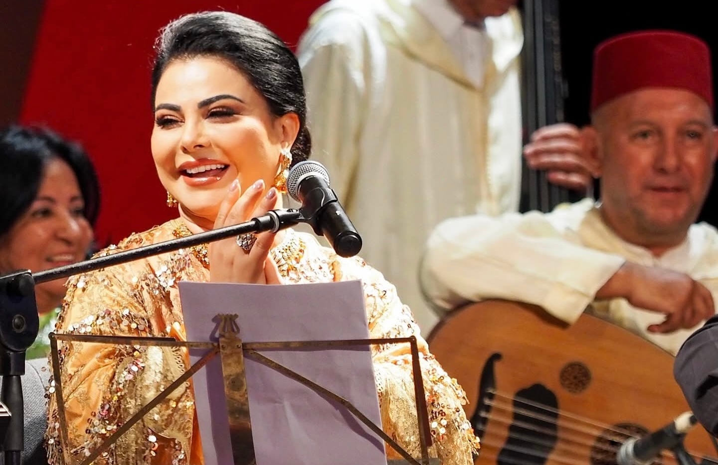 في ليلة من ليالي العمر.. الديفا لطيفة رأفت تتسلطن في أداء الأندلسي ( تصاور)