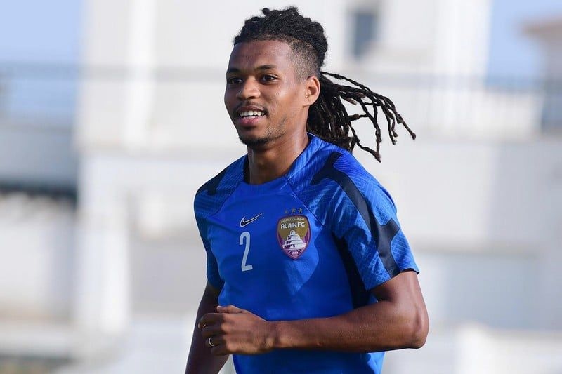 المهدي مبارك.. من العين الإماراتي إلى الدوري الروسي على سبيل الإعارة