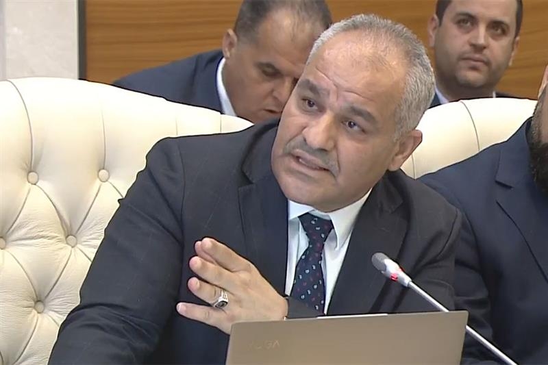 Central Bank Governor pledges to use all resources to stabilize dollar exchange rate