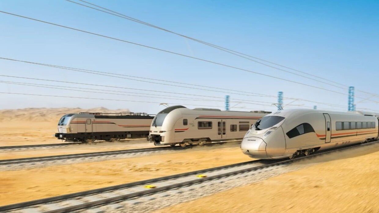 عادت للعمل بعد توقف 50 عامًا.. ماهي مميزات قطارات خط «الفردان – بئر العبد» في شمال سيناء؟