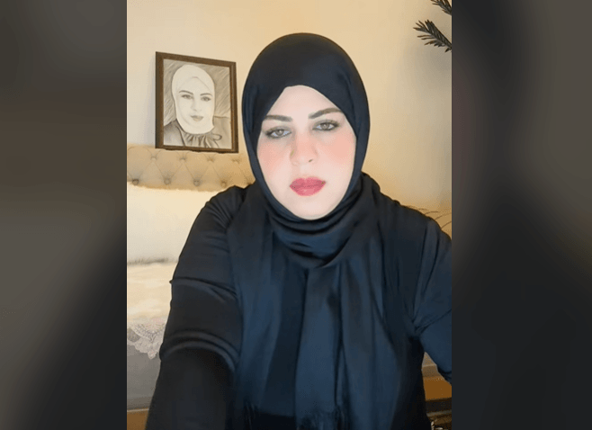 17 معلومة عن التيك توكر المقبوض عليها «أم عمر فراولة»: بائعة فاكهة انفصلت عن زوجها بعد الشهرة